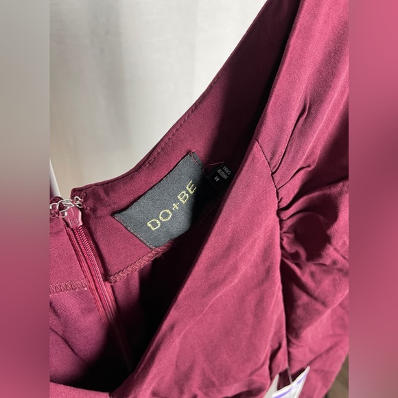 Do + Be maroon mini dress size medium NWT - Picture 4 of 11
